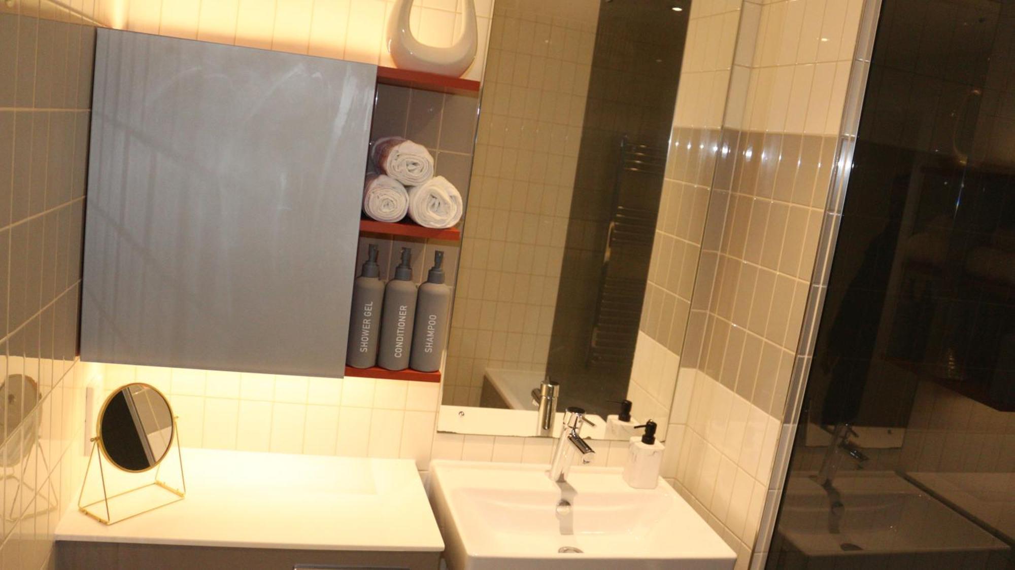 Appartement Luxury 1 Bedroom In *